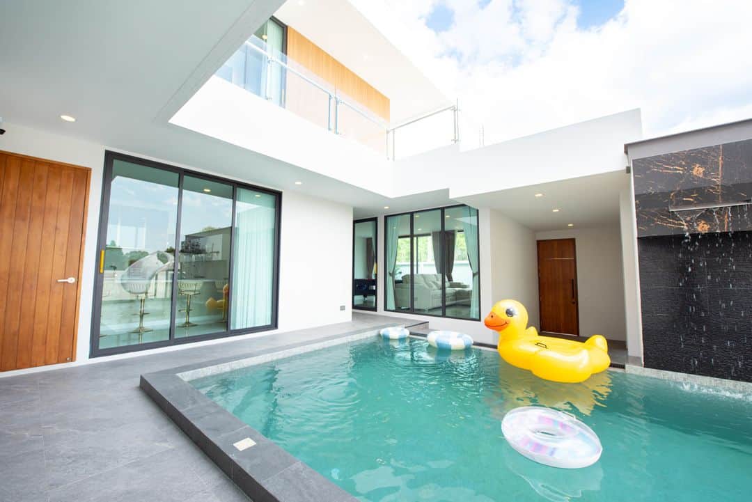 The Hillside Pool Villa