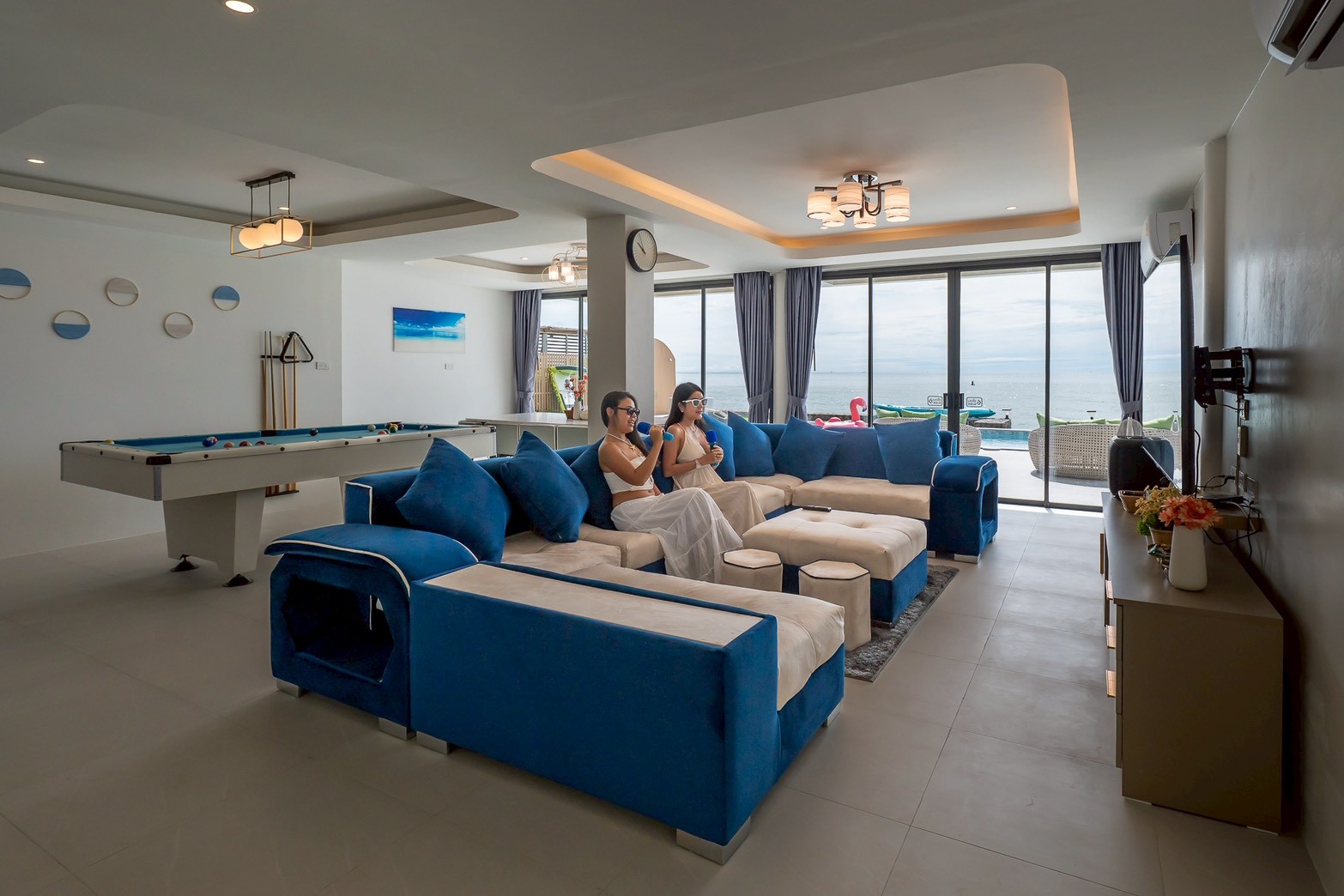 Pailay Beachfront Villa cha-am 29