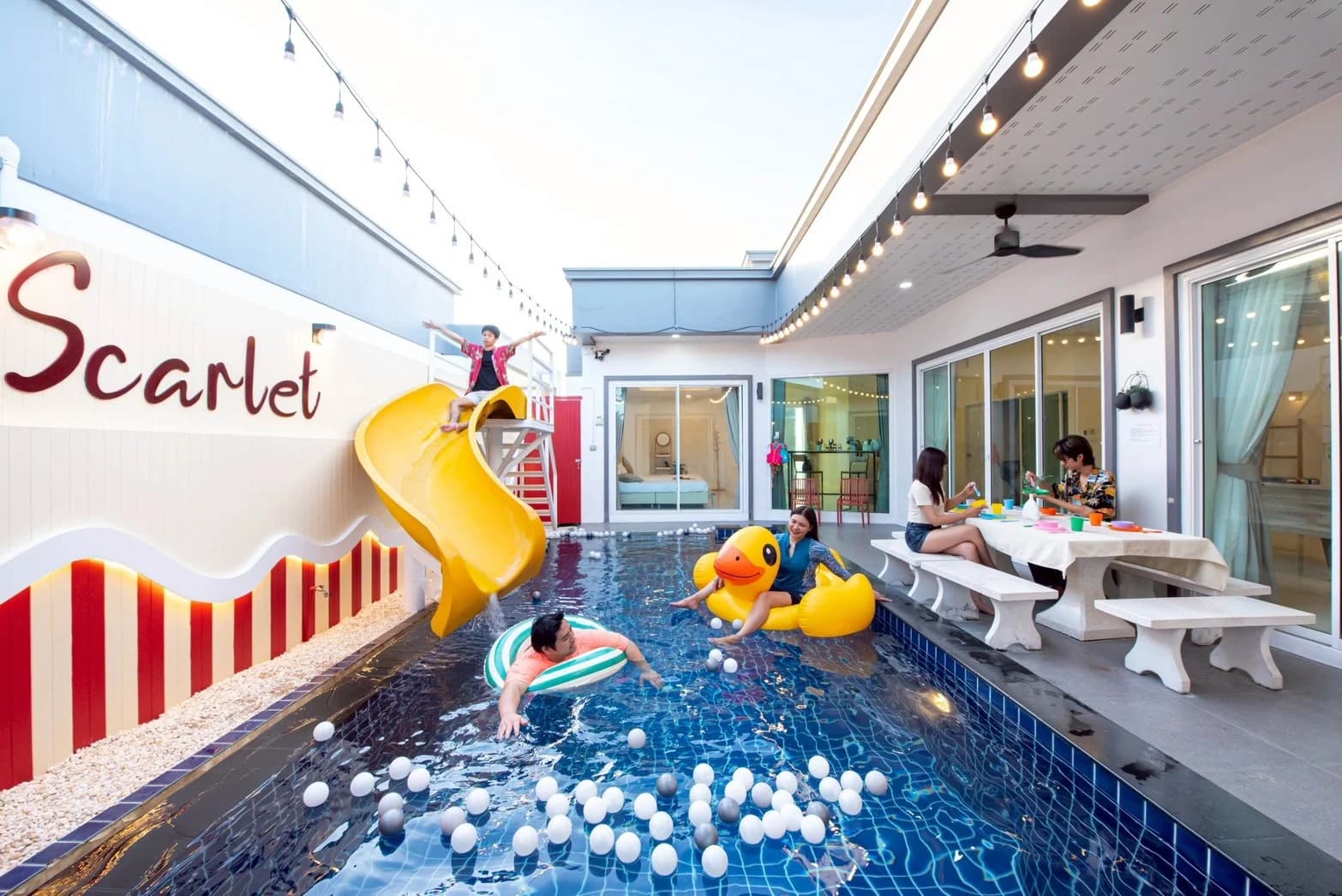 Scarlet Poolvilla