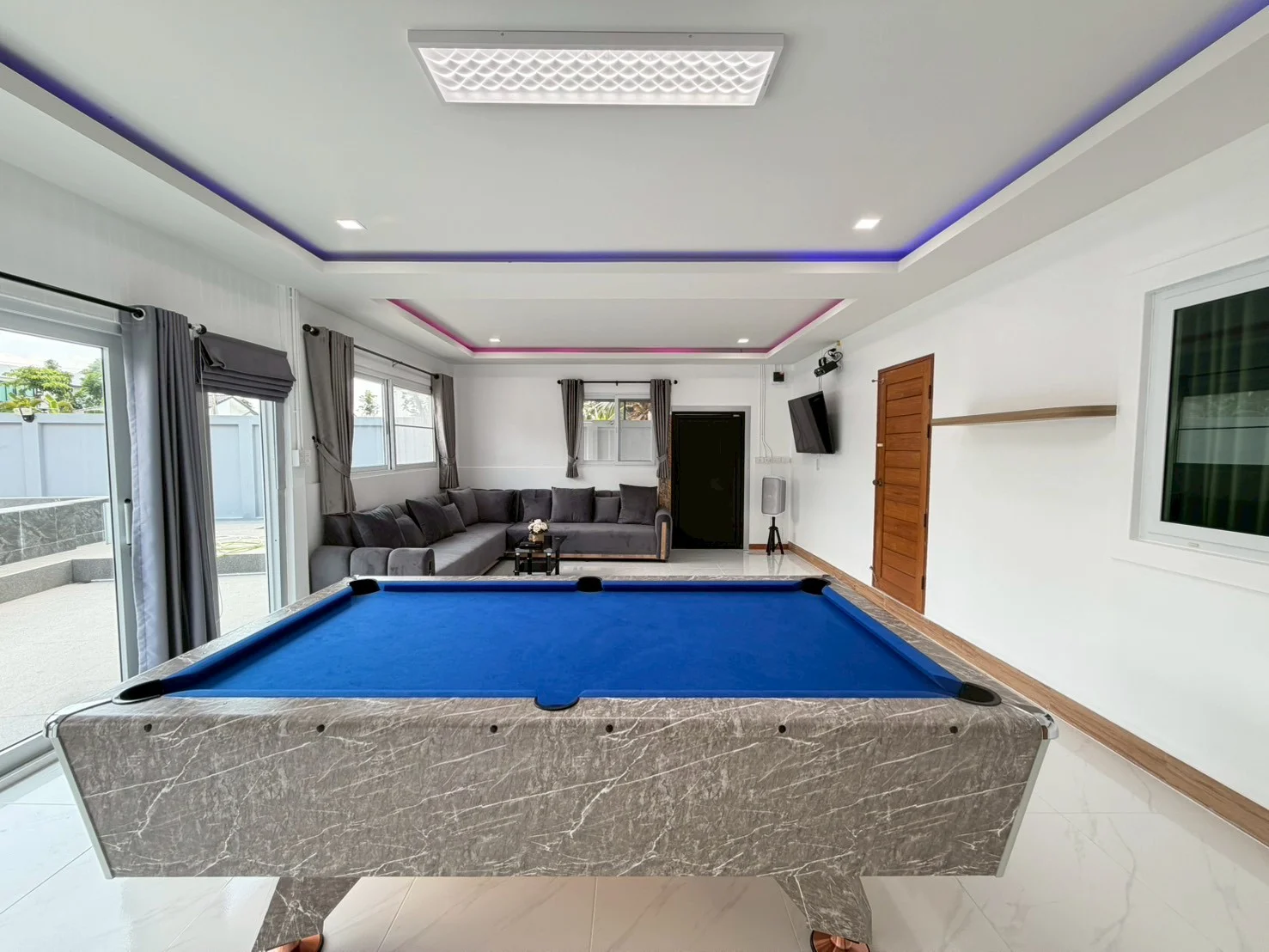 U pool villa pattaya 19