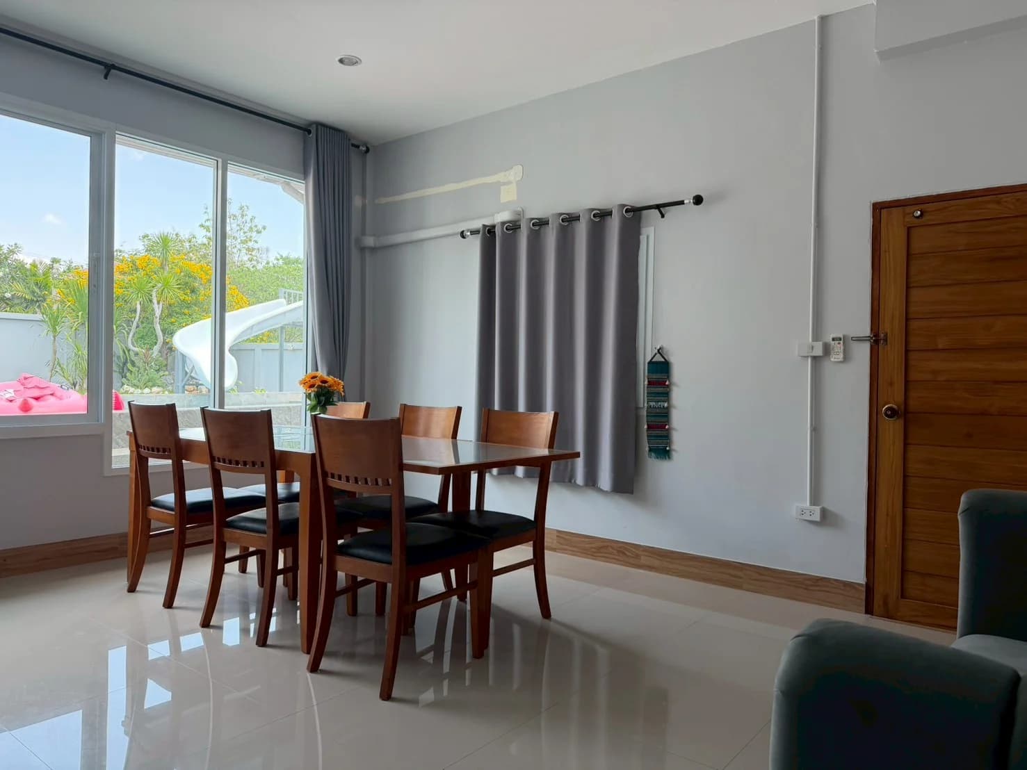 U pool villa pattaya 9