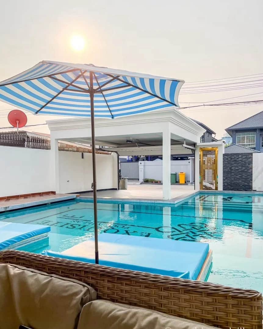 Exquisite poolvilla J