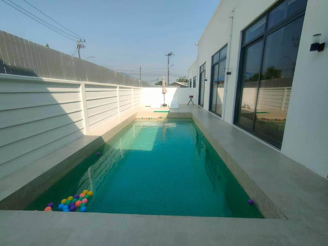 Quint pool villa (Q7)