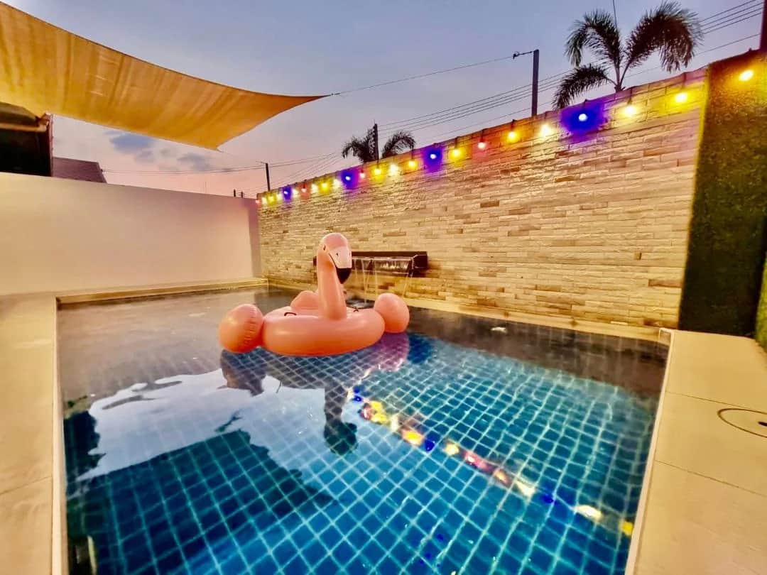 SilverGold Poolvilla