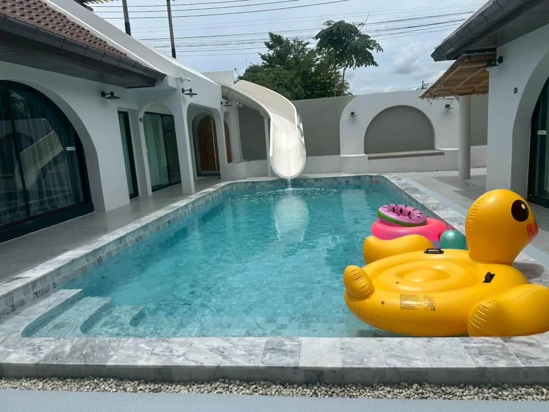 Ella Villa