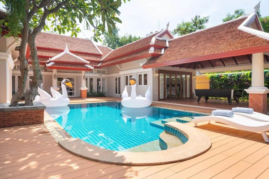 NAKA Villa at Pratumnak