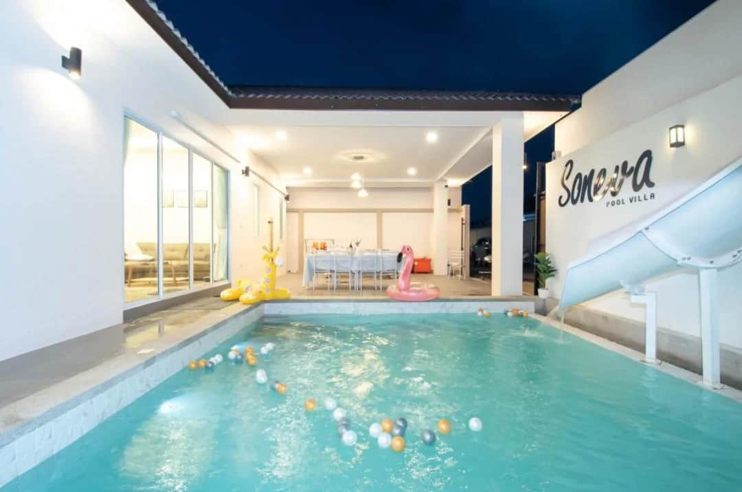 Soneva poolvilla
